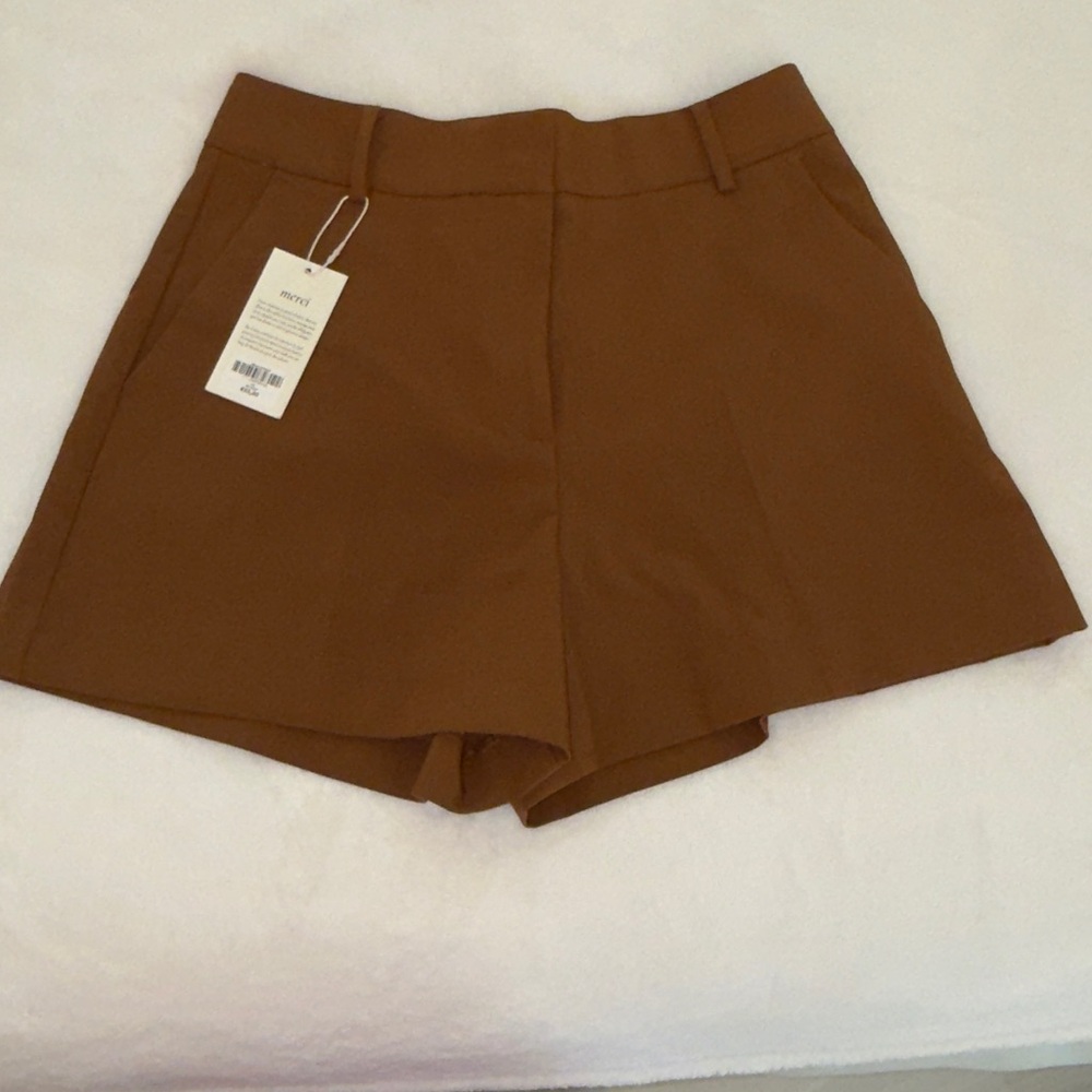 Elegant High Waist Tan Shorts